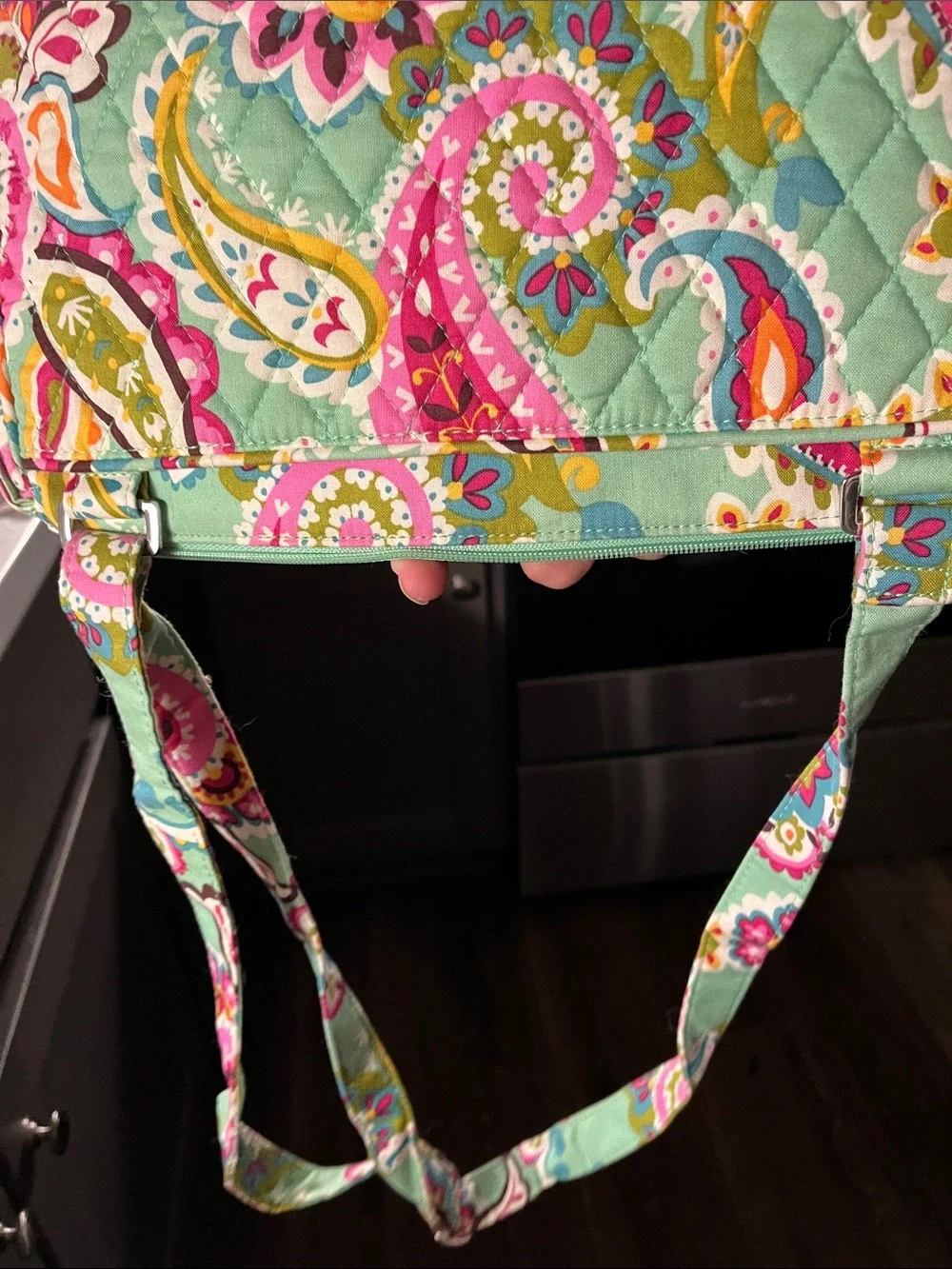 Vera Bradley tutti gritty Quilted messenger bag